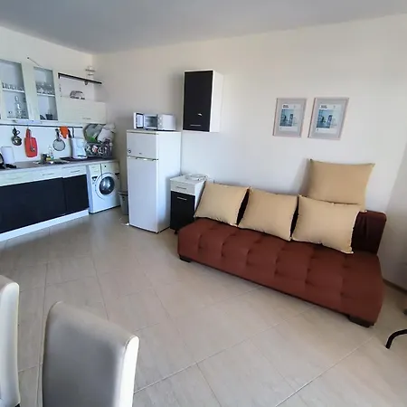 Psb In Midia Apartment Aheloy